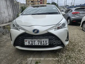 Toyota Vitz 2019 White