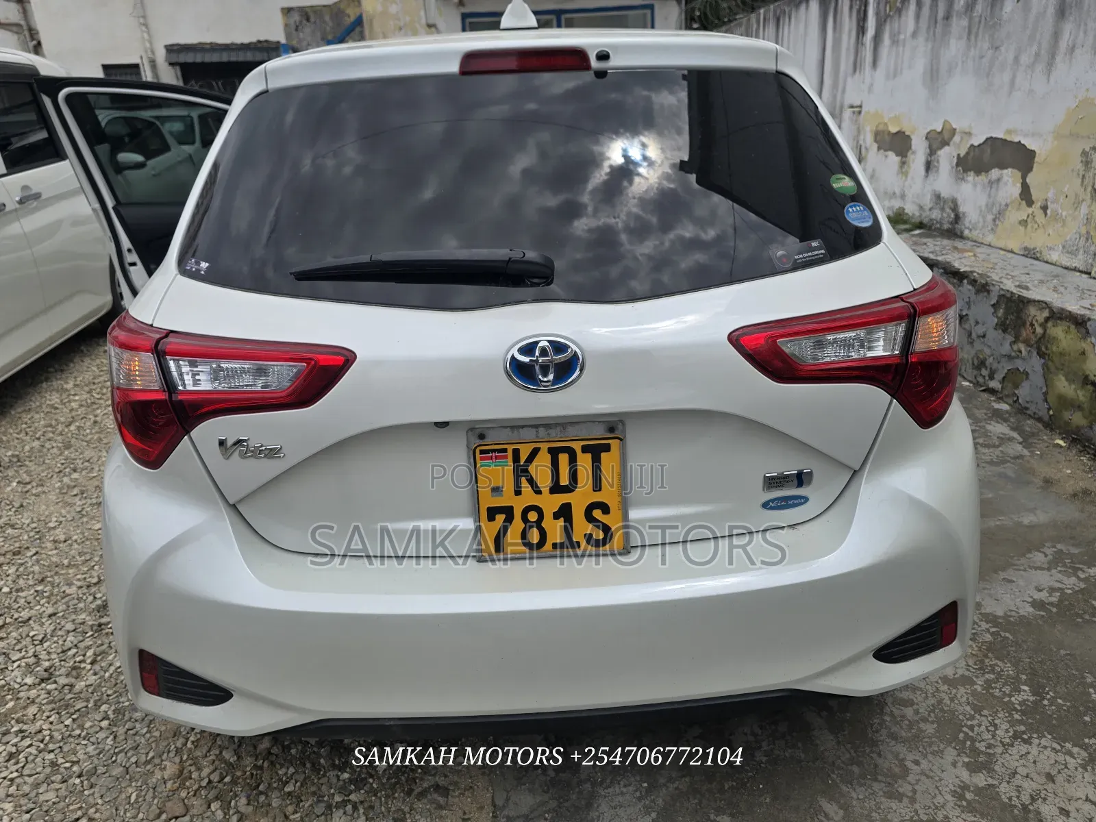 Toyota Vitz 2019 White
