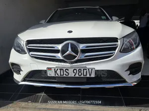 Mercedes-Benz GLC-Class 2019 White