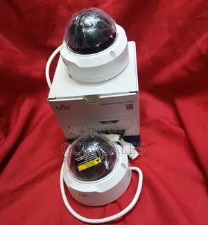 30m Distance Coverage Uniview Ipc322lb-Sf28-a Indoor CCTV Camera