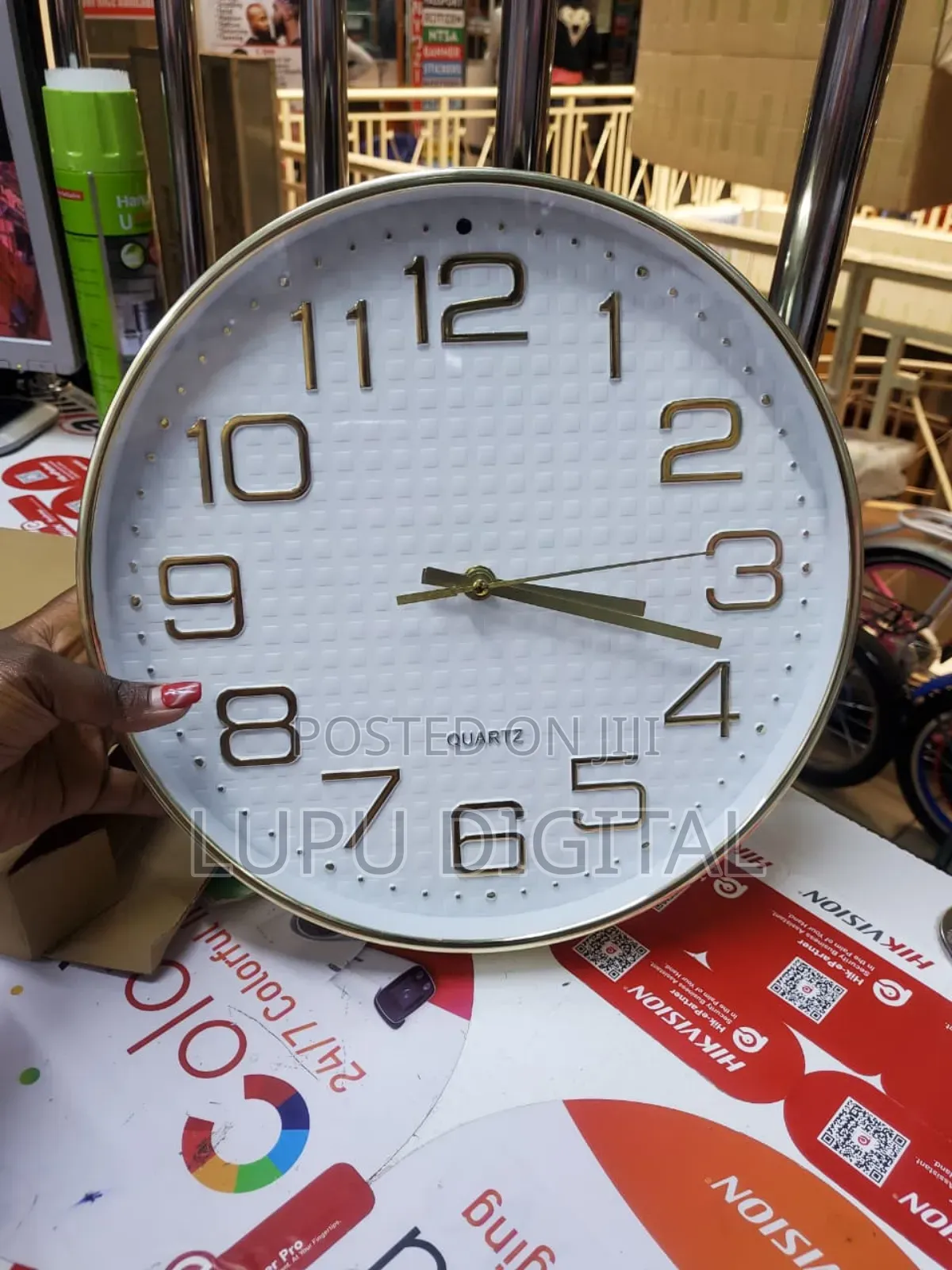 Clock With Hidden Camera