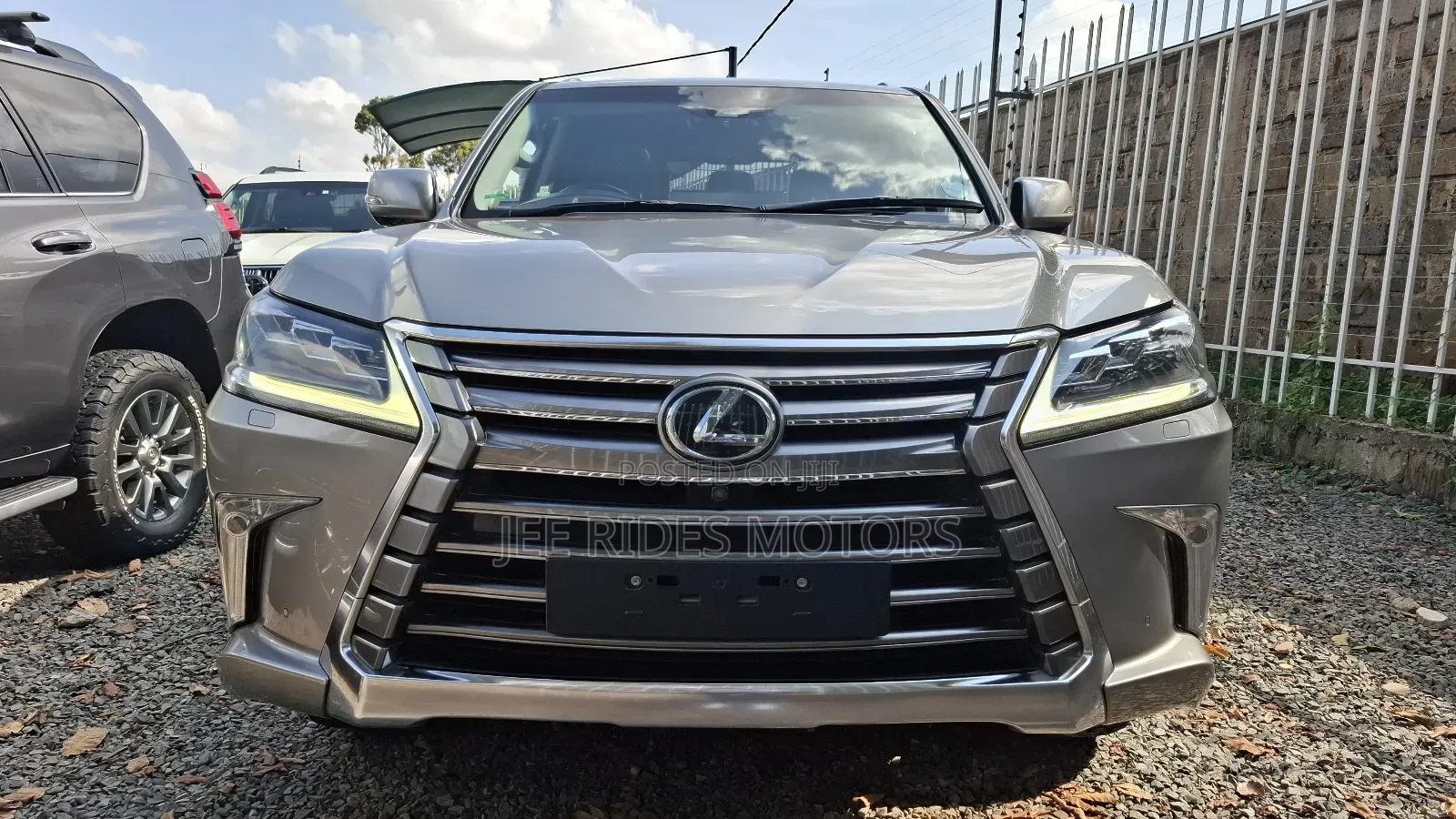 Lexus LX 450d AWD 2017 Gray