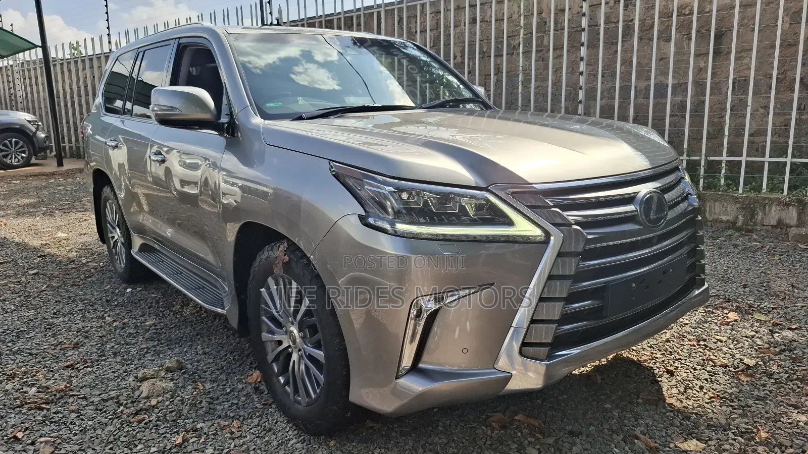 Lexus LX 450d AWD 2017 Gray