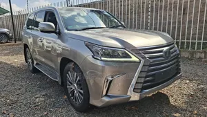 Lexus LX 450d AWD 2017 Gray