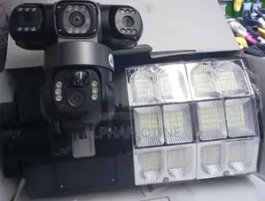 Outdoor Security 3 Screen V380 Triple Lens 4g Floodlight Camera