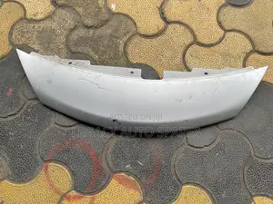 Nissan Note 2010 Top Cover
