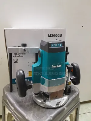Makita Wood Router 1800 Watts