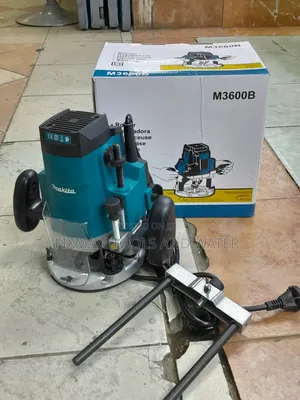 Carpentry Makita Wood Router Machine 1800 Watts