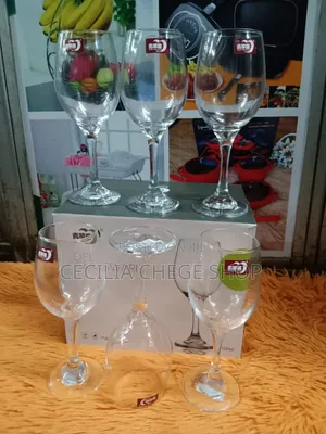 Red Wine Glass 330ml