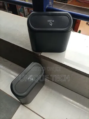 Car Door Clip on Dust Bin /Mount Style Mini Garbage Holder