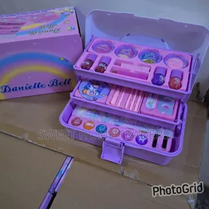 Kids Make Up Kit With Drawer