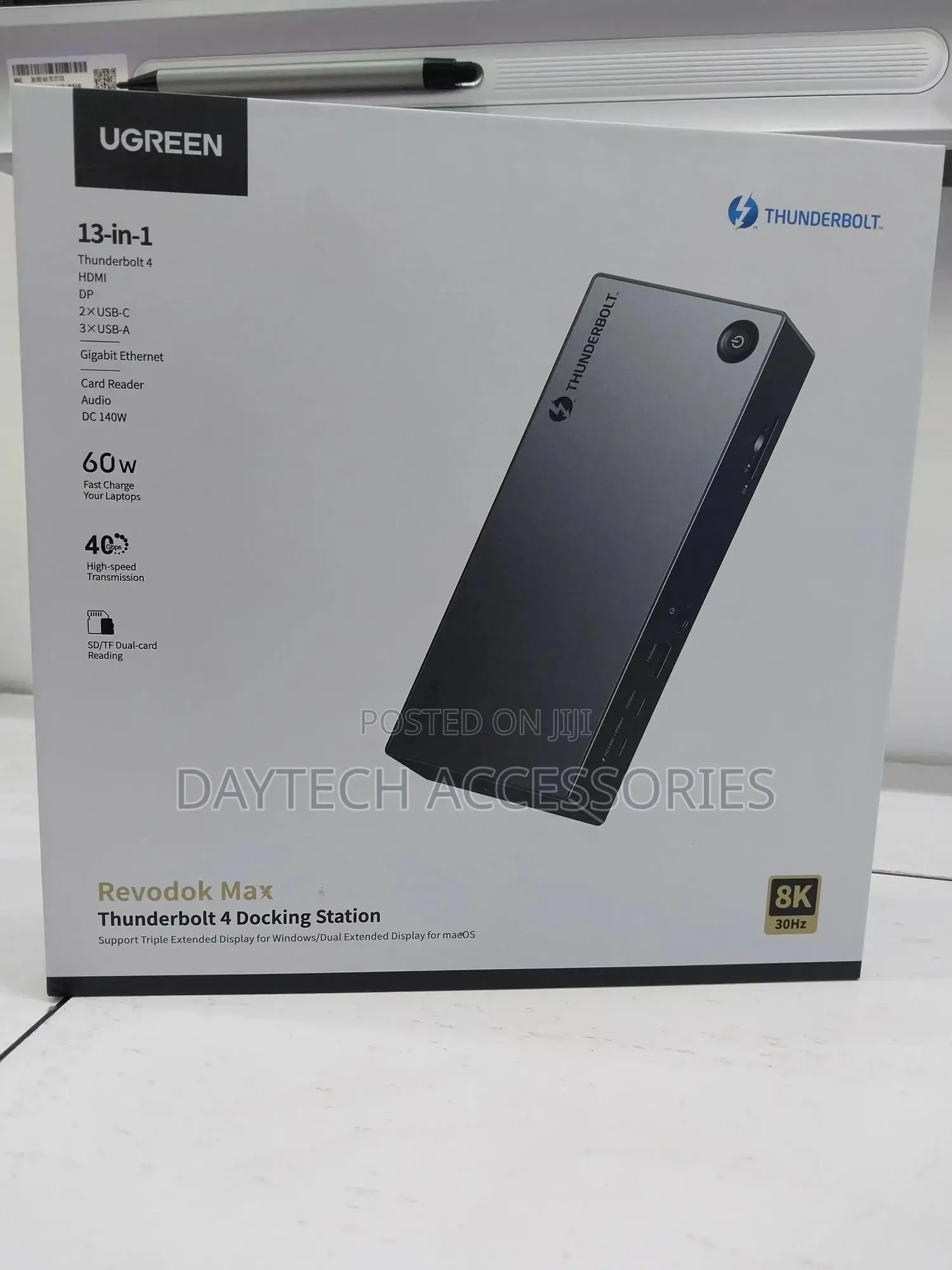 Ugreen Revodok Max 313 Thunderbolt 4 Dock