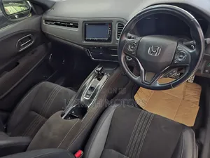 Honda Vezel 2018 White