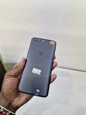 OnePlus 5 64 GB Gray