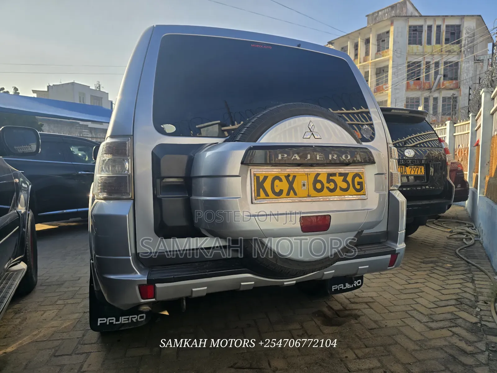 Mitsubishi Pajero 2013 Silver