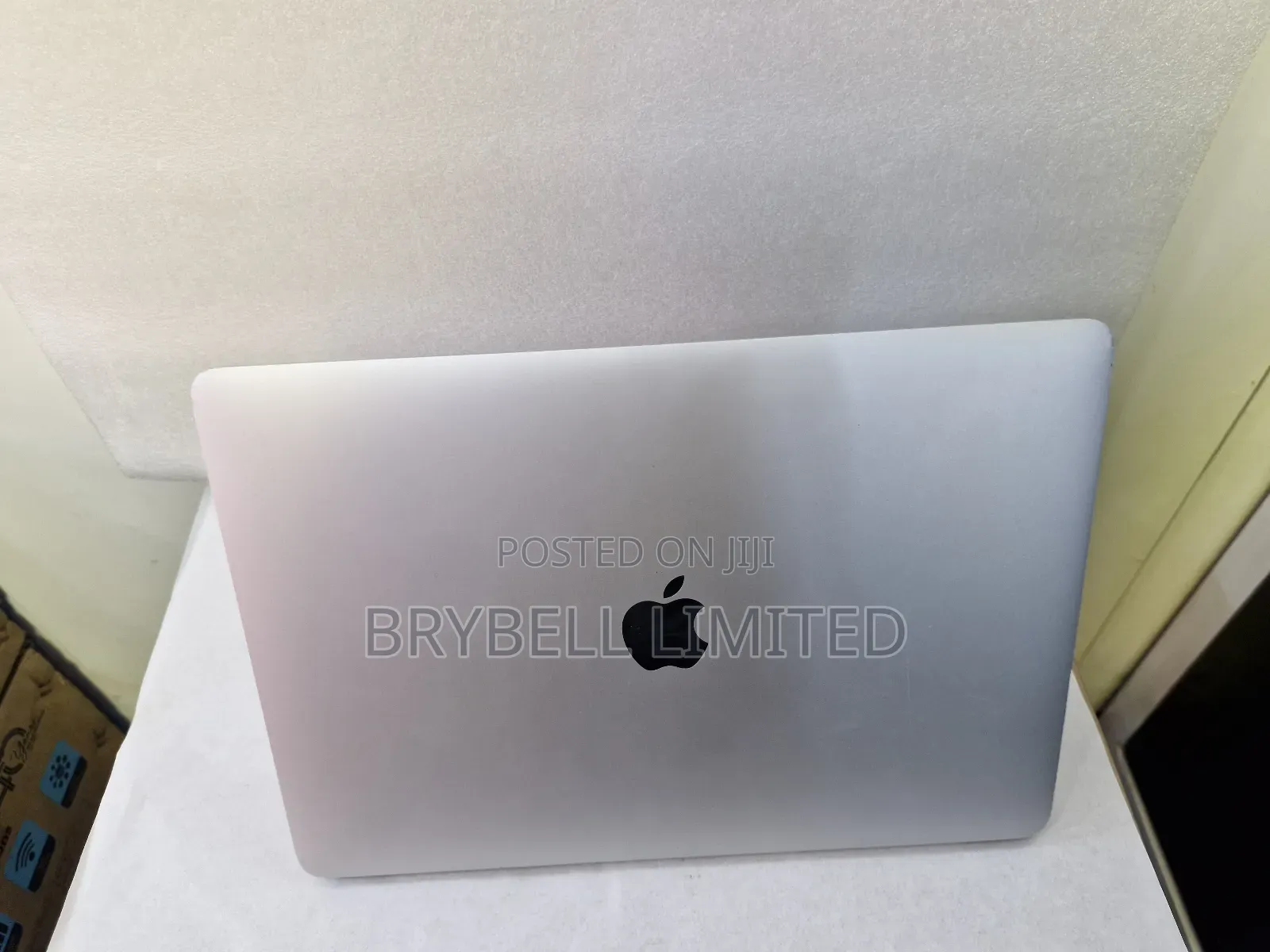 Laptop Apple MacBook Pro 2017 8GB Intel Core I5 SSD 128GB