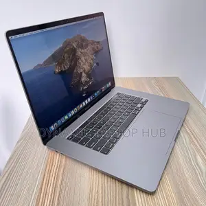 Laptop Apple MacBook Pro 2019 32GB Intel Core I9 SSD 1T
