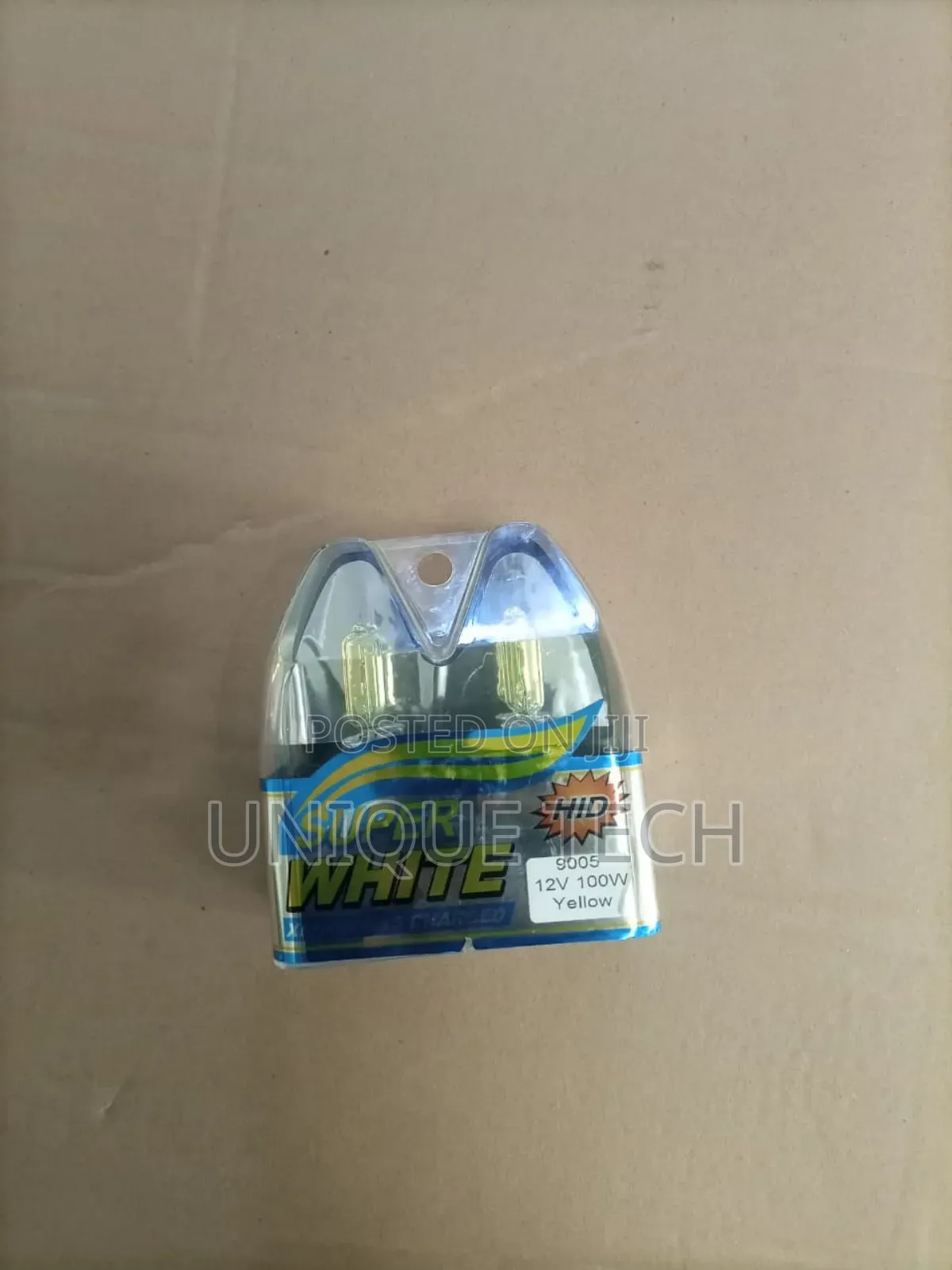 High Quality 12v Superwhite Bulb 9005 L Shape Yellow Light