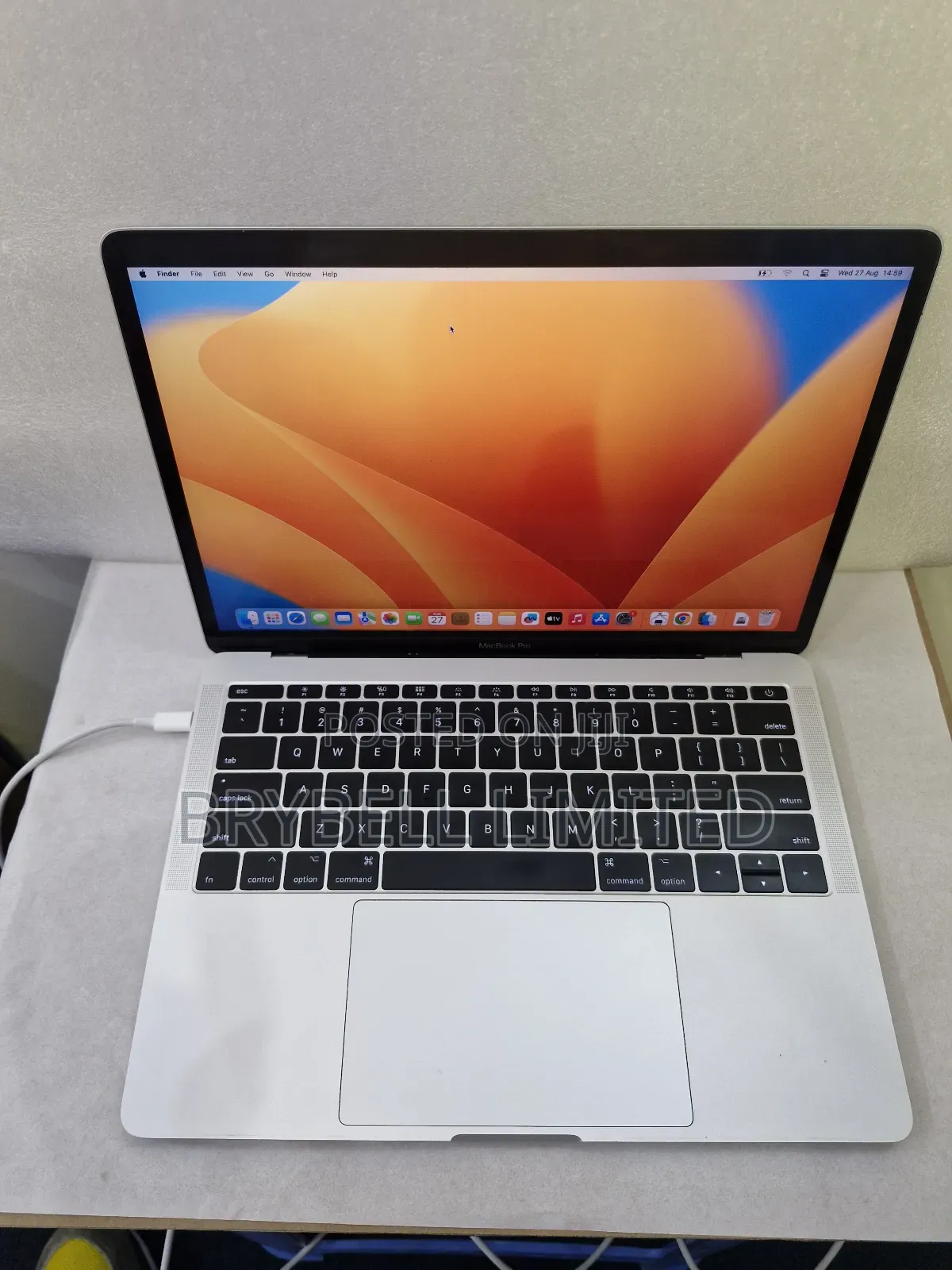 Laptop Apple MacBook Pro 2017 8GB Intel Core I5 SSD 256GB