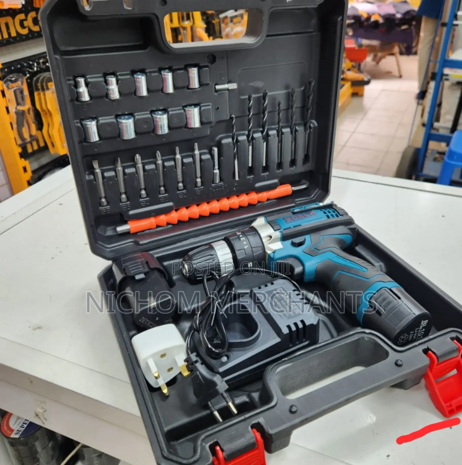 Bosch Cordless Drill /18v Bosch Cordless Drill