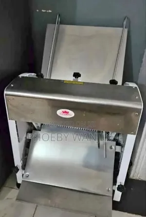 Commercial Bread Slicer