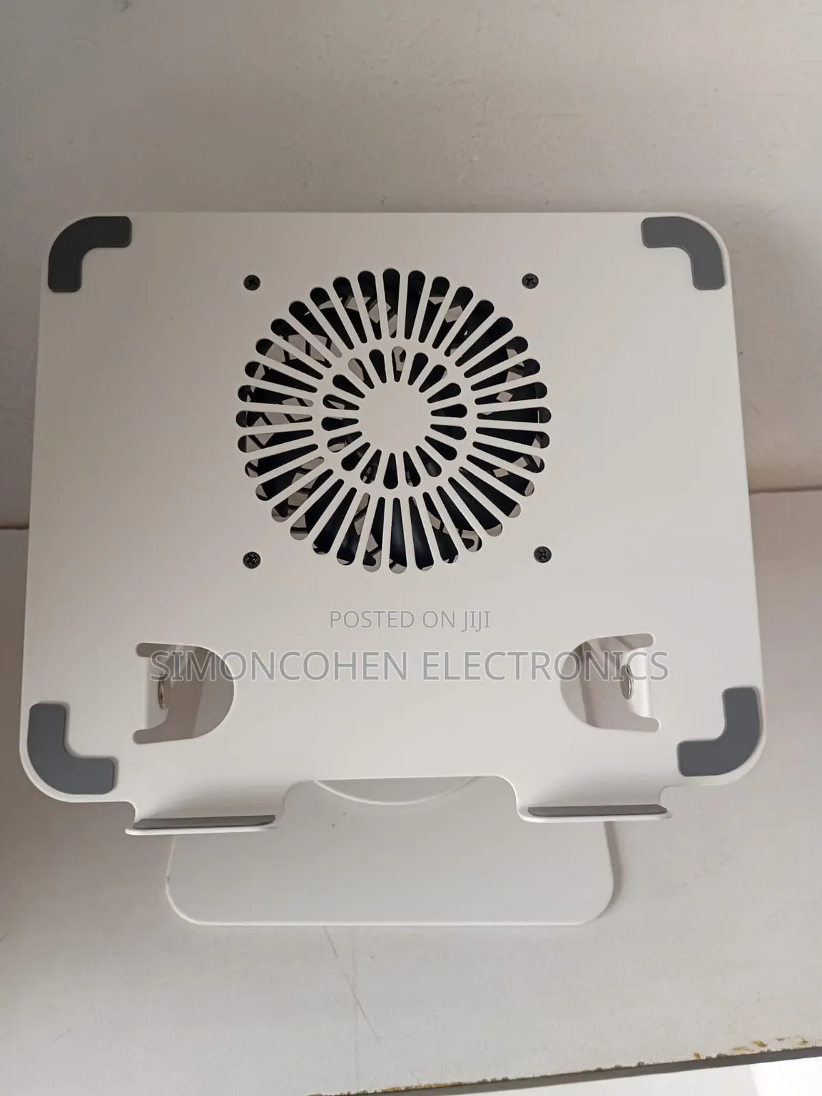 Heavy Duty Laptop Stand With Single Fan
