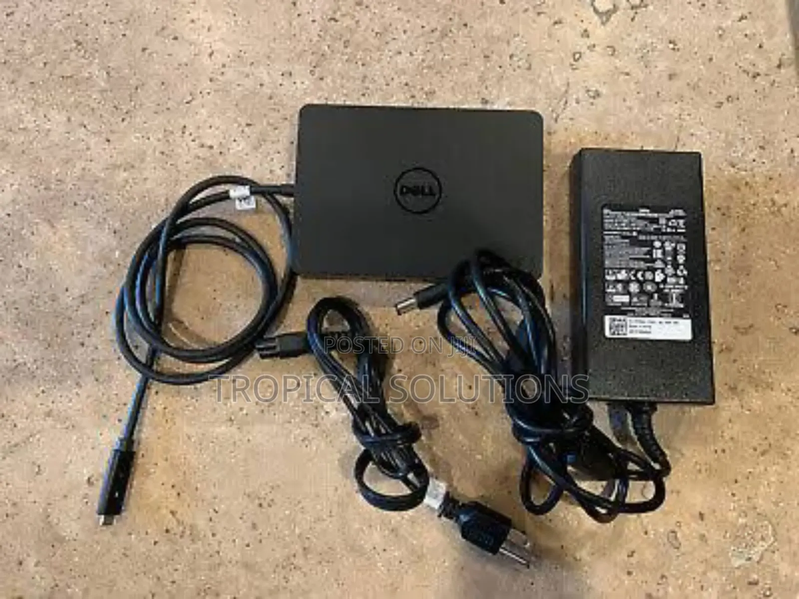 Dell Wd15 Usb -C Docking Station + 130w Ac Adapter
