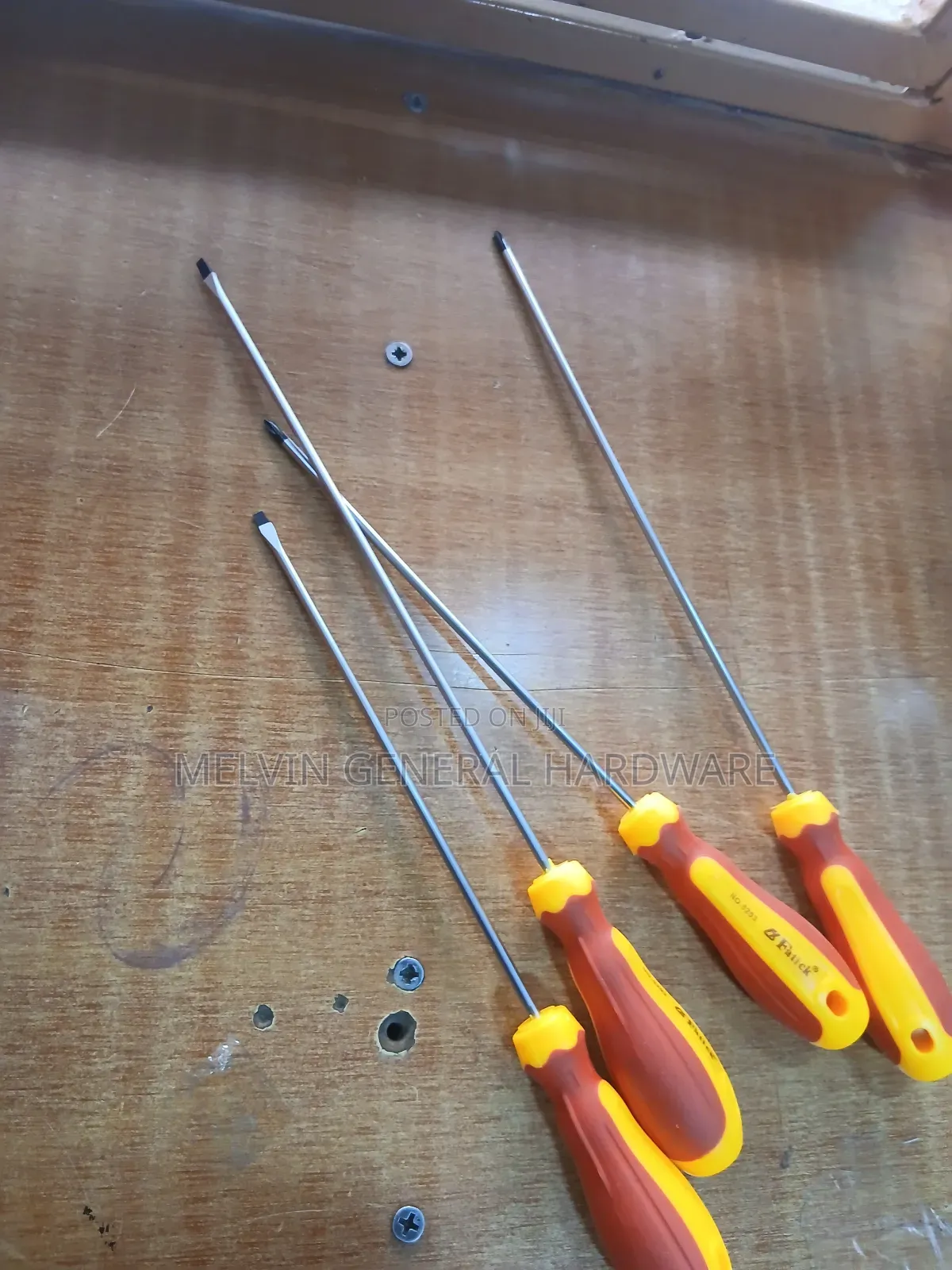Slim Insulated Handle Screw Drivers