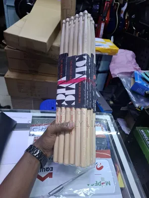 Vicfirth 7a Wooden Drumsticks