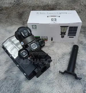 Tripple Lens/Tripple View Solar Powered Camera Street Light