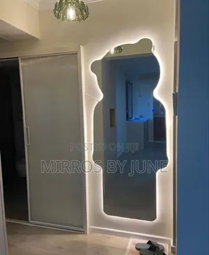 Dressing/Bedroom/Spa / Boutique Teddy Mirror