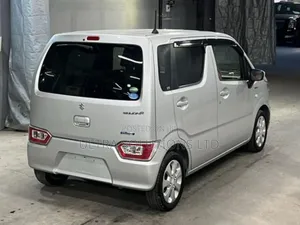 Suzuki Wagon R 2019 Silver