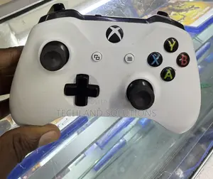 Preloved Xbox One Controller