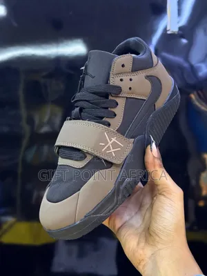 Travis Scott  Jumpman Jack “Dark Mocha”
