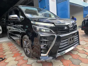 Toyota Voxy 2019 Black