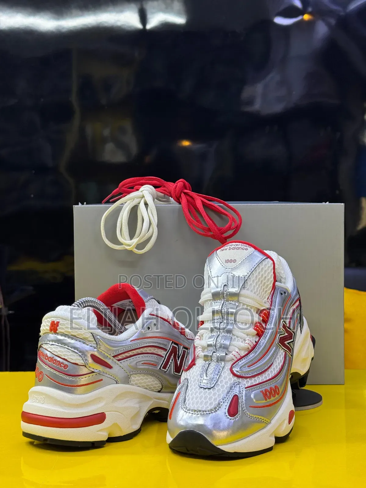 New Balance 1000 Thisisneverthat “Metallic Silver Red”