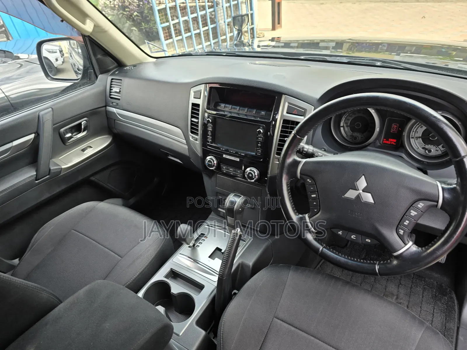 Mitsubishi Pajero 2019 Black