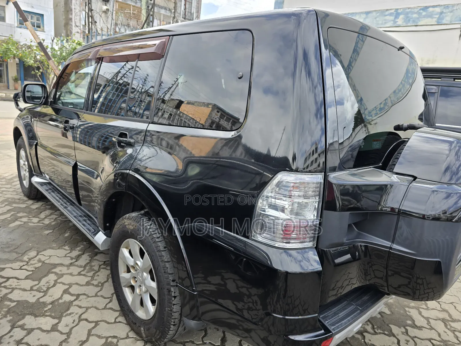 Mitsubishi Pajero 2019 Black