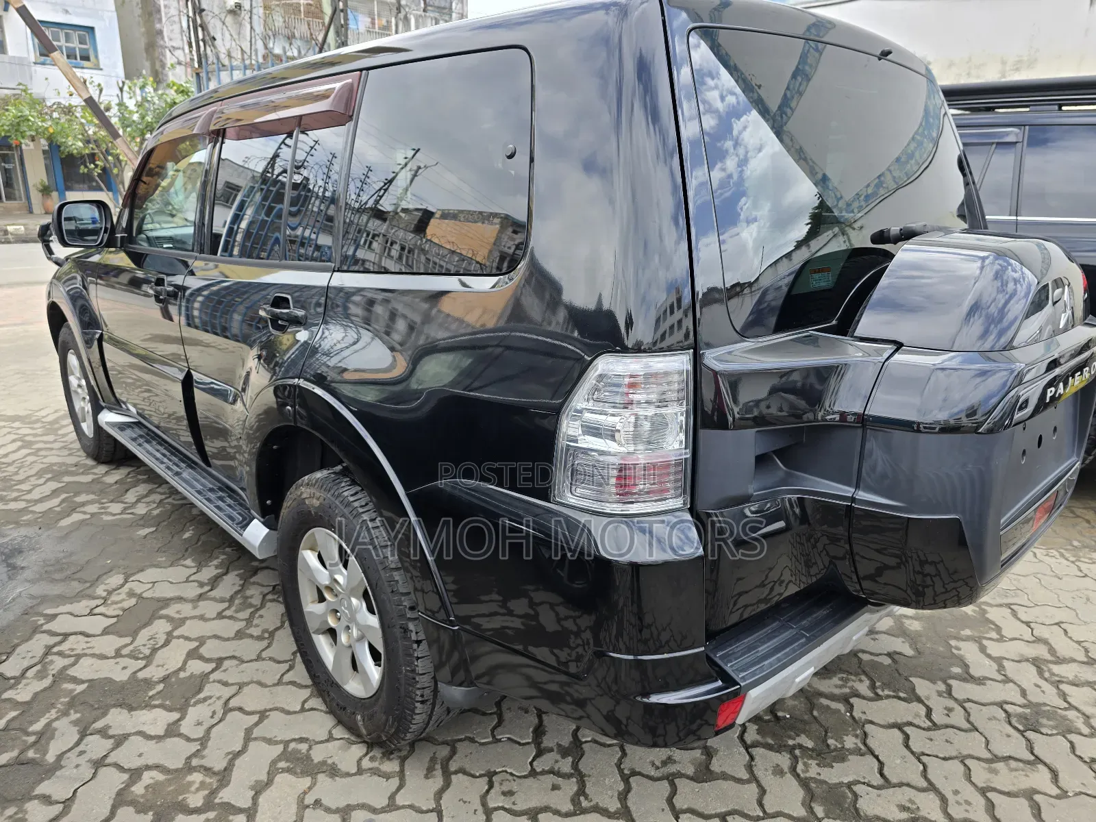Mitsubishi Pajero 2019 Black