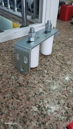 Gate Rollers Guide With L Bracket