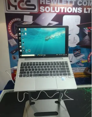 Laptop HP EliteBook 640 G9 16GB Intel Core I7 SSD 512GB