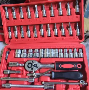 Socket Wrench Tool Set / Mechanic Toolbox