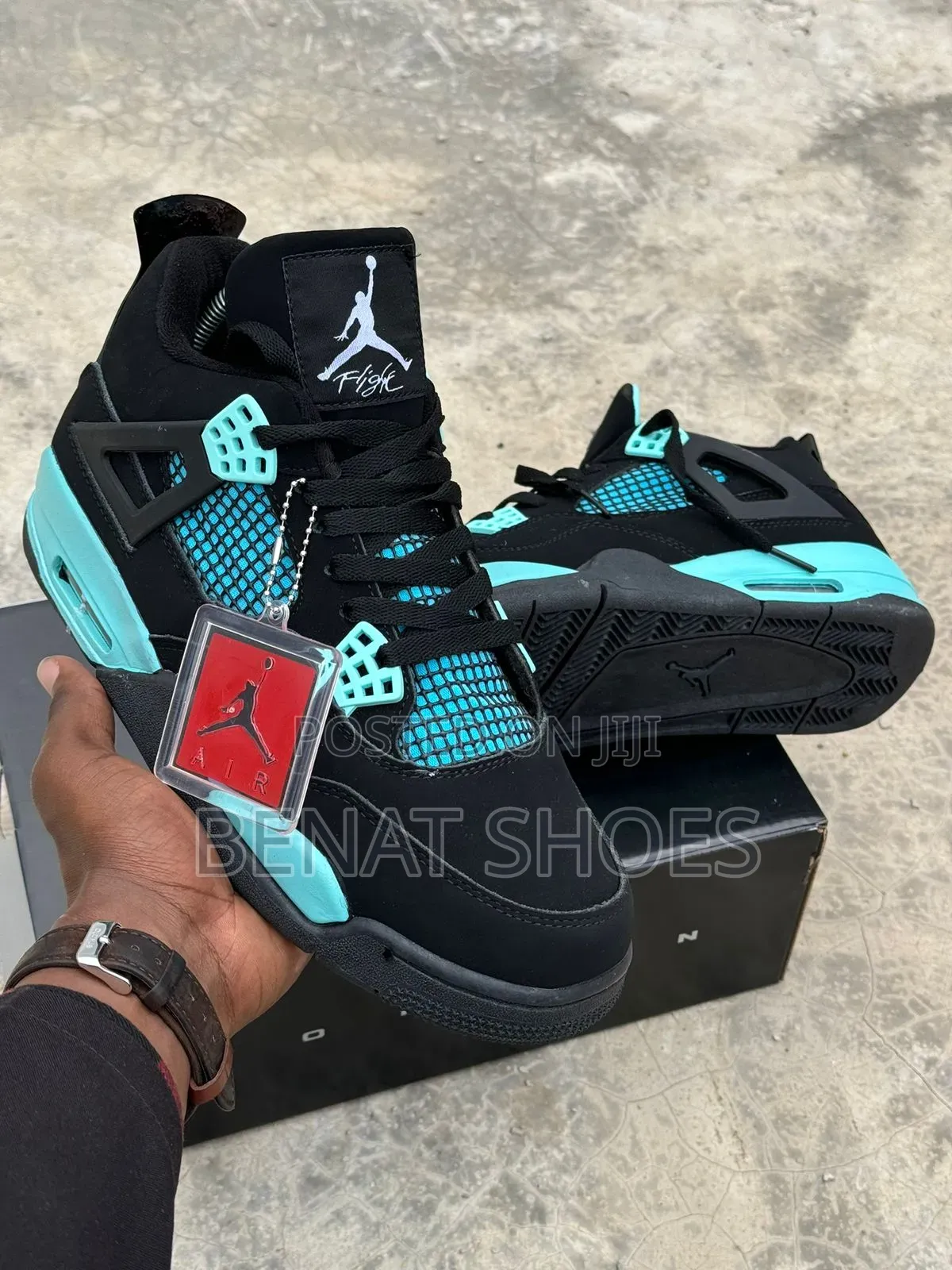 Air Jordan 4