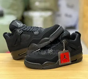 Air Jordan 4