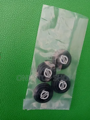 4pcs Nissa Logo Silent Gasket Door Shock Absorbers