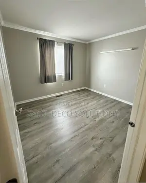 Trendy Laminate Floor Designs for Modern Homes