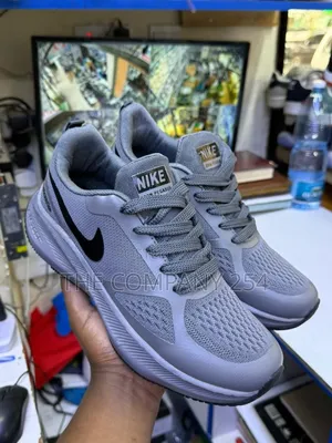 Quality Casual Rubber Sole Zoom Air Nike Shoes