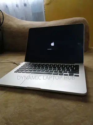 Laptop Apple MacBook Pro 2017 16GB Intel Core I7 SSD 512GB