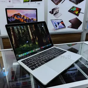 Laptop Apple MacBook Pro 2017 8GB Intel Core I5 SSD 128GB