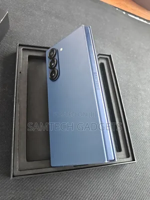 New Samsung Galaxy Z Fold6 256 GB Blue